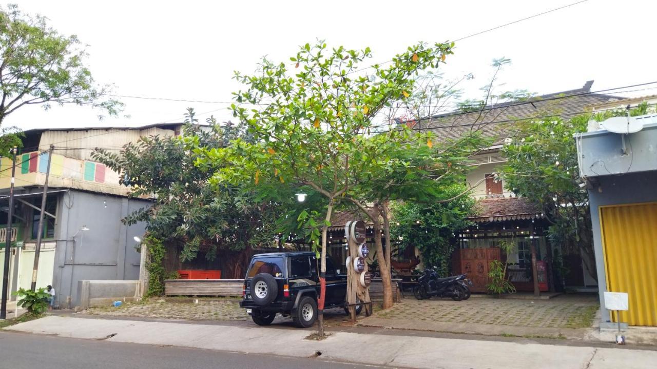 Nusantara Hotel Syariah Jepara Exterior foto