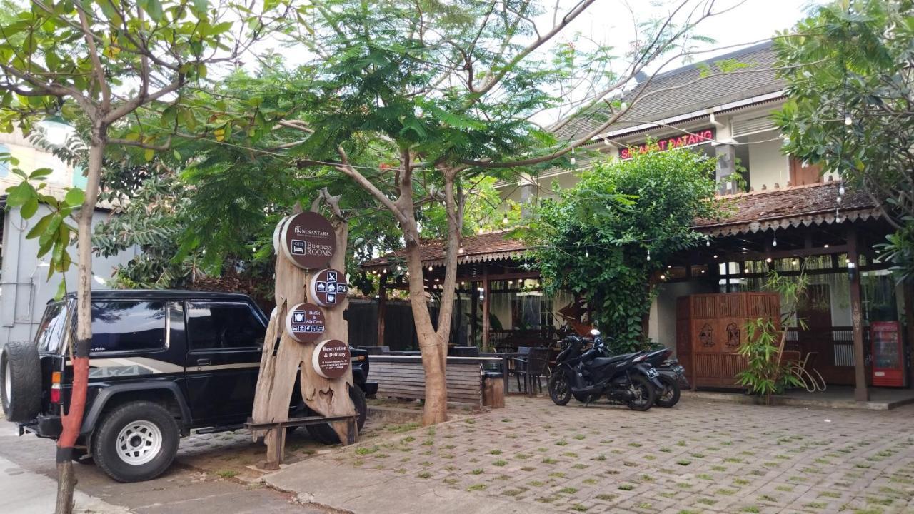 Nusantara Hotel Syariah Jepara Exterior foto