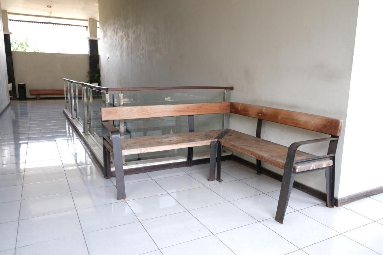 Nusantara Hotel Syariah Jepara Exterior foto
